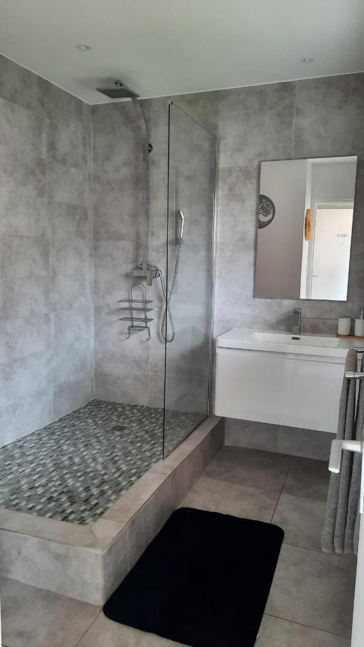 Apartamento Ti Koala Baie Nettle Exterior foto