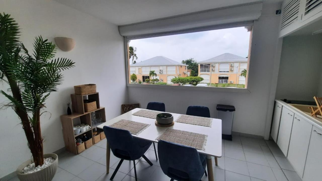 Apartamento Ti Koala Baie Nettle Exterior foto